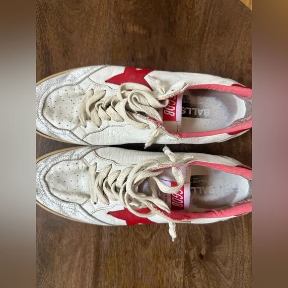 Golden Goose Ballstars - very worn down but still wearable. Sole needs fix - Picture 5 of 8